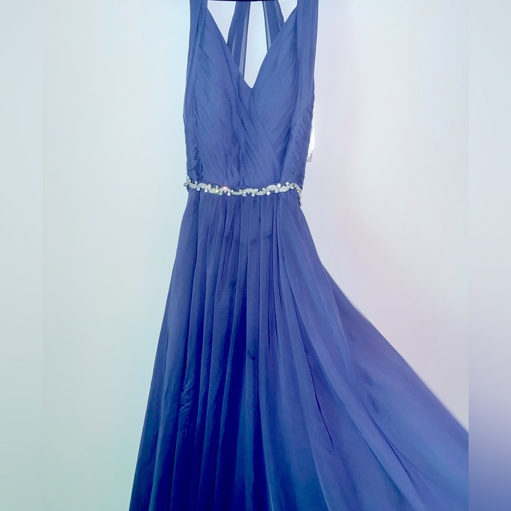 Bridesmaid Floor Length Sleeveless V-Neck Dress